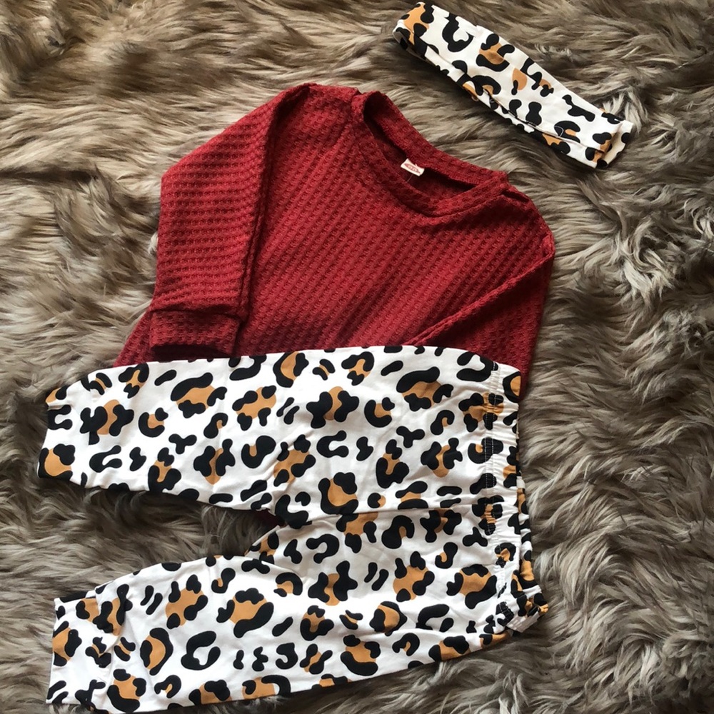 ‼️SALE‼️ 3-piece set Top,Pants with Headband